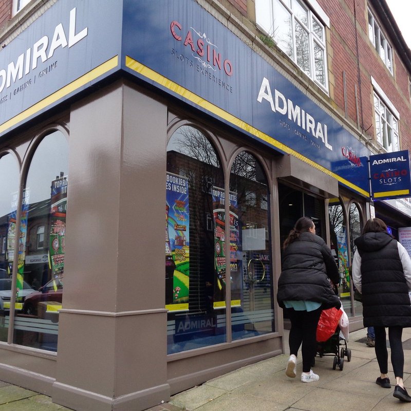 Unleash the Power of the Admiral Shark in UK Online Casinos